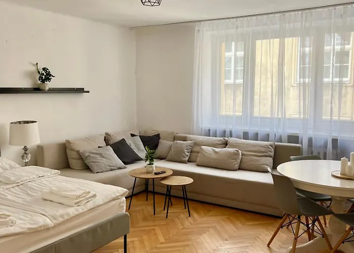 Tomasza Street Main Square Apartment